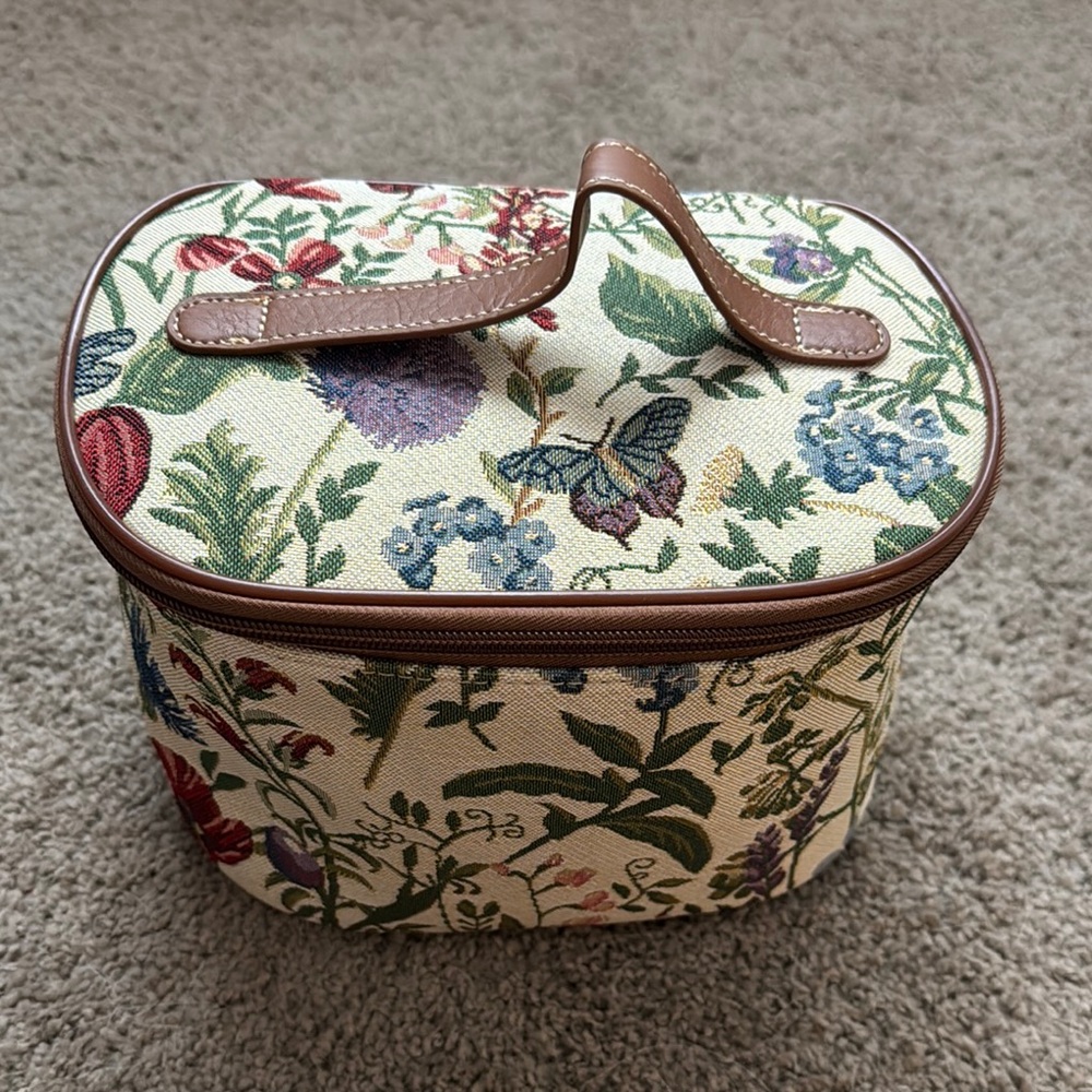 Embroidered cosmetic bag